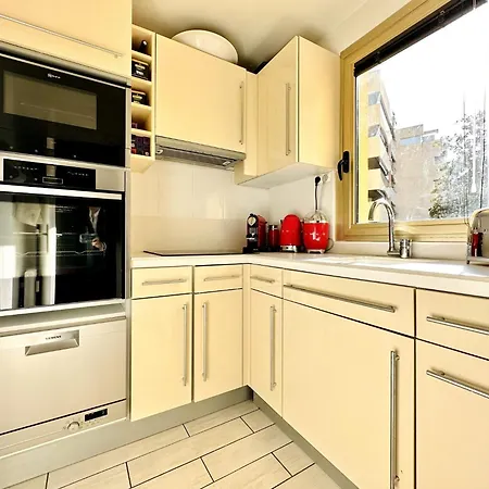 Center - 2 Pieces Avec Terrasse