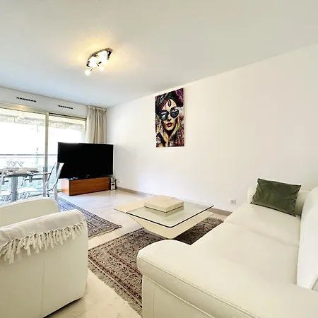 Διαμέρισμα Center - 2 Pieces Avec Terrasse