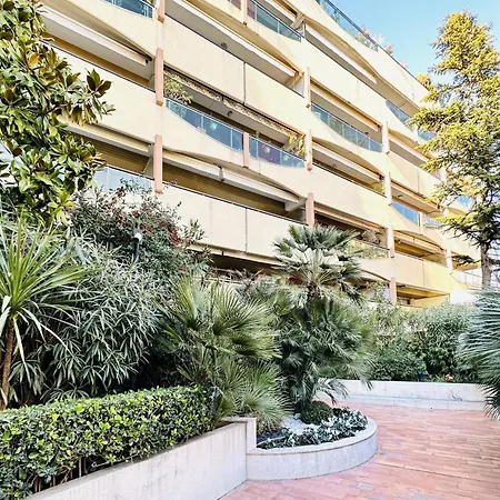Apartment Center - 2 Pieces Avec Terrasse Cannes